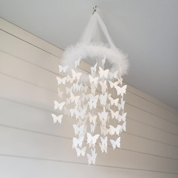 Baby mobile - Picture 1 of 2